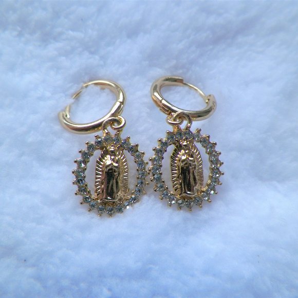 SOLD OUT! Forever 21 NWT Our Lady of Guadalupe Gold Drop Hoop Pierced Earrings - Picture 4 of 7
